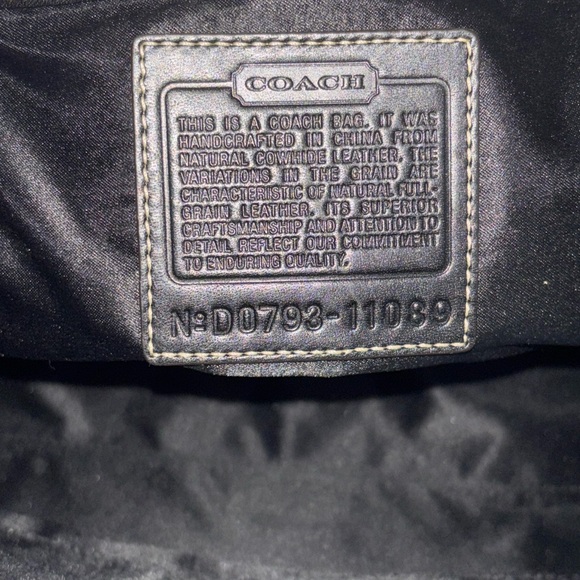 Coach Hampton Miranda Snake print limited edition Rare in pristine condition - Picture 6 of 8